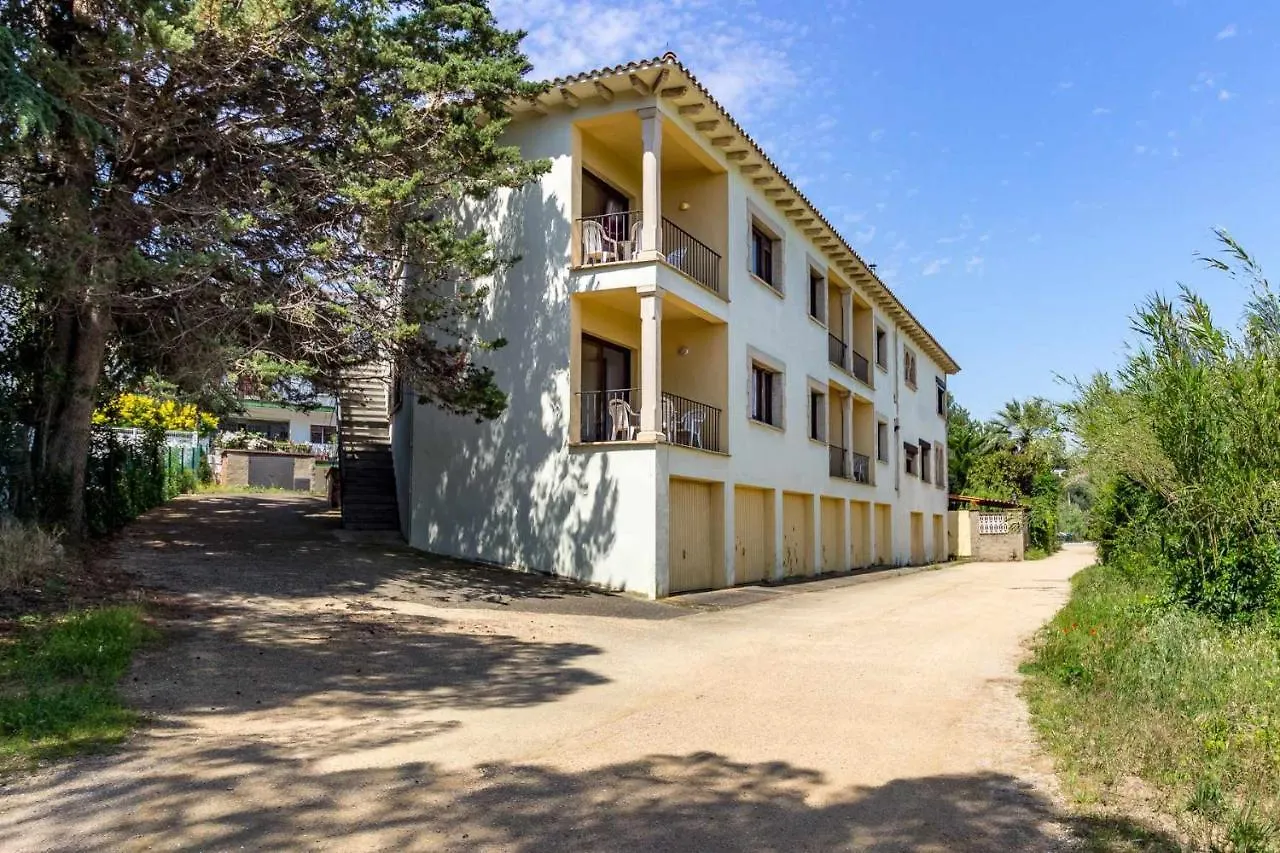 Cubells 1 Cerca De La Playa Con Parking Apartment Girona